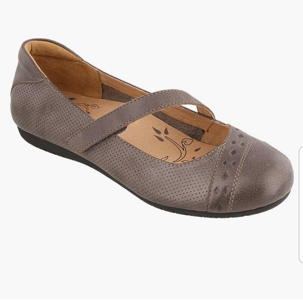 Taos Scamp Flat Size 7 | EUC Leather Ballet Flats